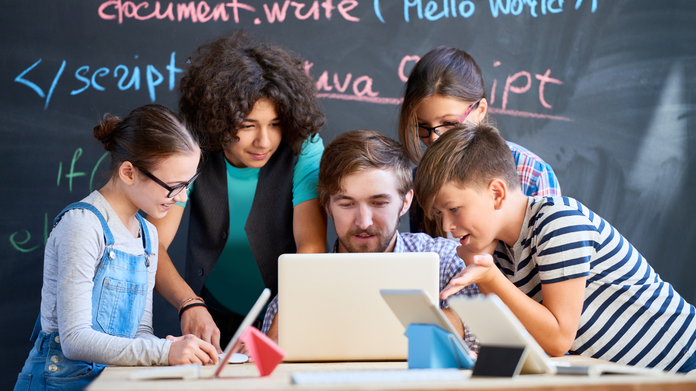 You are currently viewing Кодирање за деца – разбиваме митови и откриваме можности